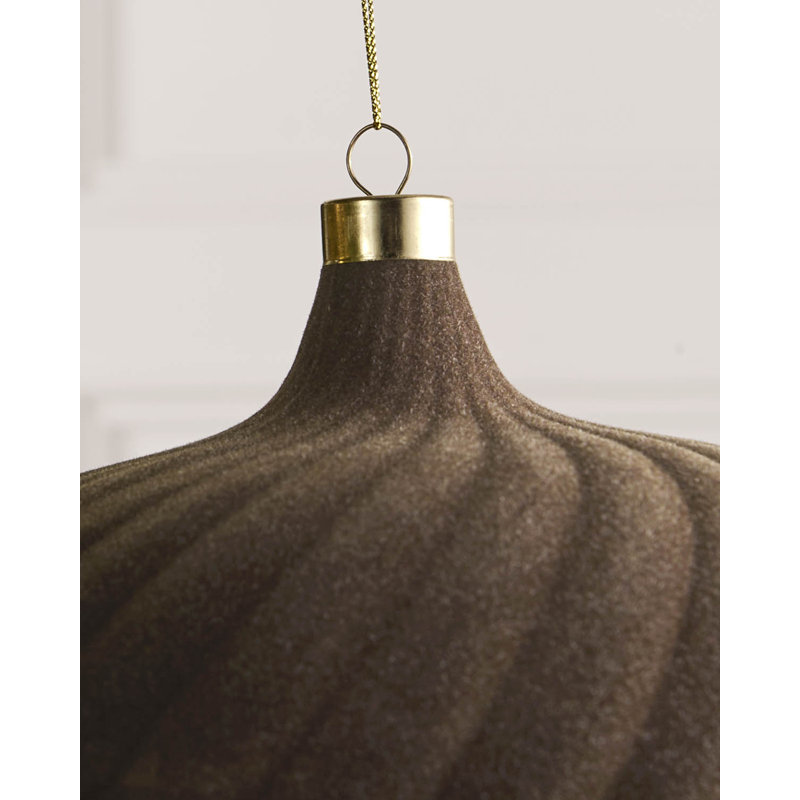 15cm Polystyrene Bauble, 20.1 cm H x 20 cm W x 20 cm D, Mocha
