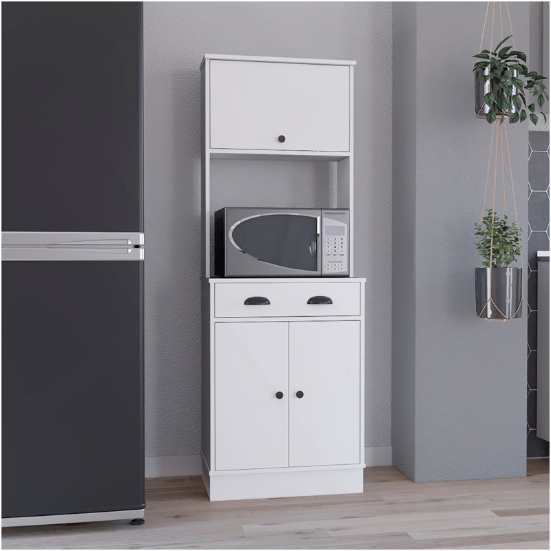 Garde-manger Apex H 66,3 po avec tiroir, 2 armoires et support pour micro-ondes, blanc