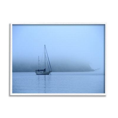 «Ba-105», impression de bateau brumeux sur toile par Daniel Sproul