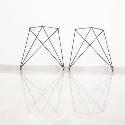 Benita Table Leg