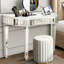 Console semi-circulaire de 47 pouces avec miroir pour chambre ou garde-robe, dotée d'un tiroir en verre cannelé et bouton en cristal, gris et argent, matériau en bois dur, table au design mince d'inspiration milieu du siècle.