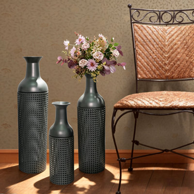 Ensemble de 3 vases de sol en métal - Vases hauts noirs et gris à motif de feuilles pour un décor moderne