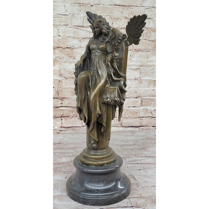 Figurines et sculptures Kamryne