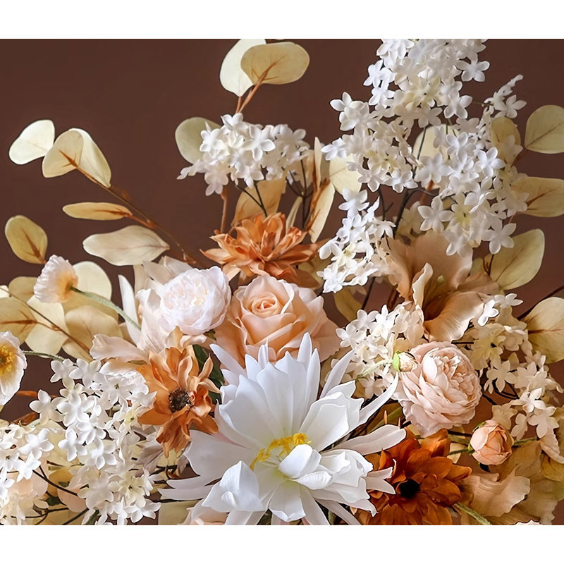 Ornement en forme de bouquet simulé