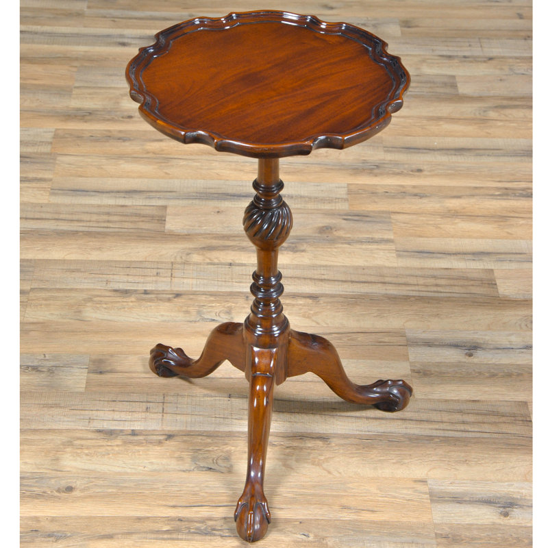 Table à croûte boule et griffes