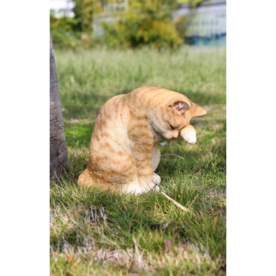 Tabby Cat American Shorthair Washing Statue