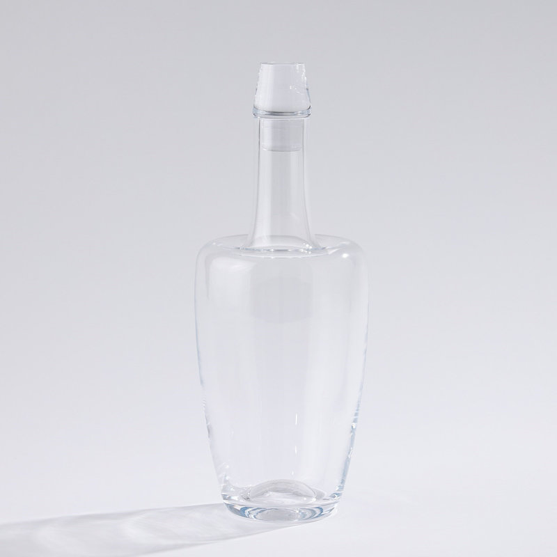 Glass Deacanter, 60 fl oz