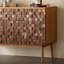 Buffet de style Wabi-sabi