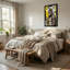 Animaux, gorille tenant un motif de fond graffiti de banane-603916663