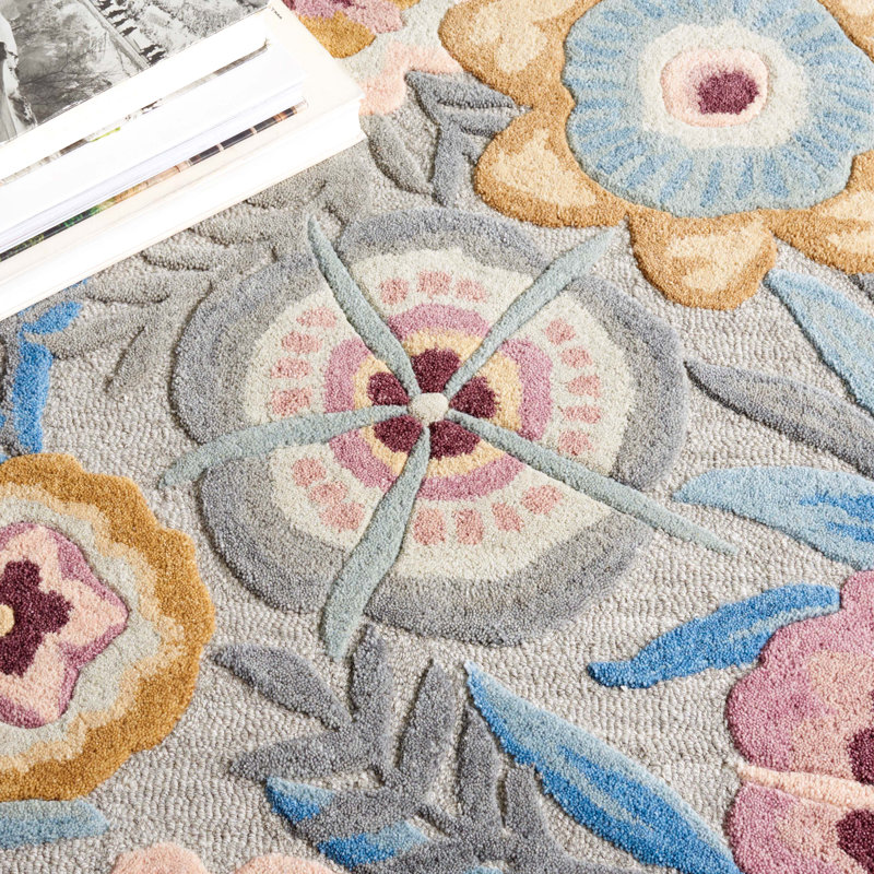 Orilla Tufted Wool/Cotton Floral Rug in Gray/Pink, Rectangle 5' x 8'