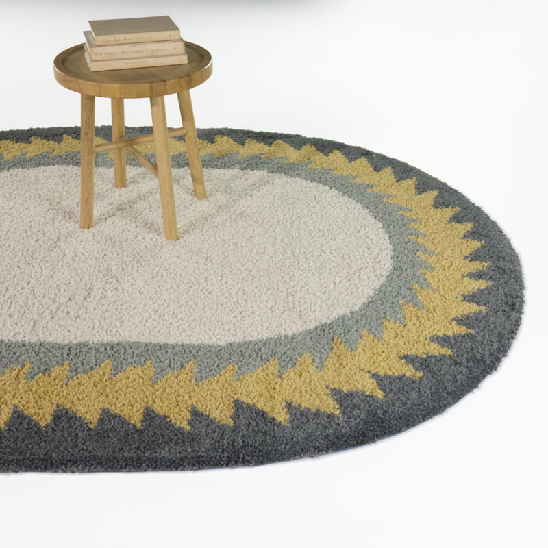 Tapis ovale à bordure triangulaire bleu / crème Kinnaird, Bleu / Crème, Ovale 5 pi 3 po x 6 pi 11 po