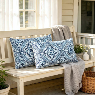 Paquet de 2 coussins décoratifs lombaires d'extérieur bleu 4 x 20 pouces avec insertions, coussins décoratifs hydrofuges et résistants à la décoloration pour meubles de patio, porche, balcon et canapé d'intérieur