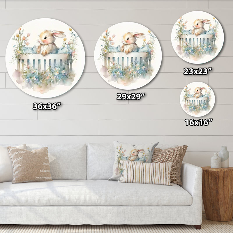 Bébé lapin dans un lit de bébé avec fleurs II - animaux, art en métal rond, H 23 po x l 23 po