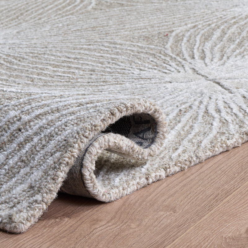 Glamour 611 Hand Tufted 55% Wool; 35% Viscose; 10% Cotton Floral Rug, Rectangle 4' x 6'