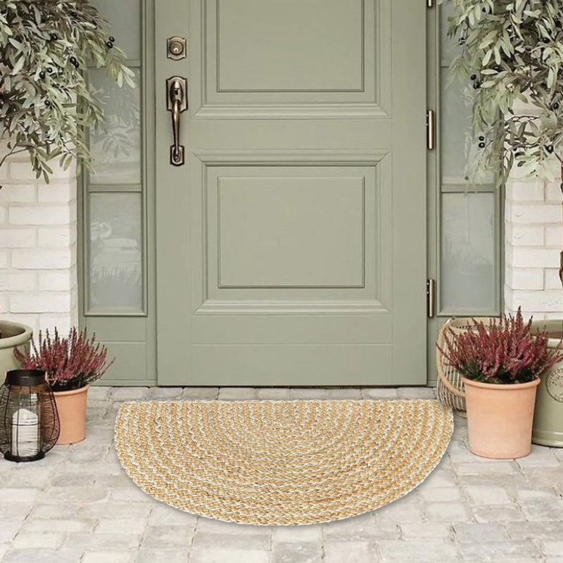 Tapis naturel tressé à la main, Demi-cercle 1 pi 6 po x 2 pi 6 po