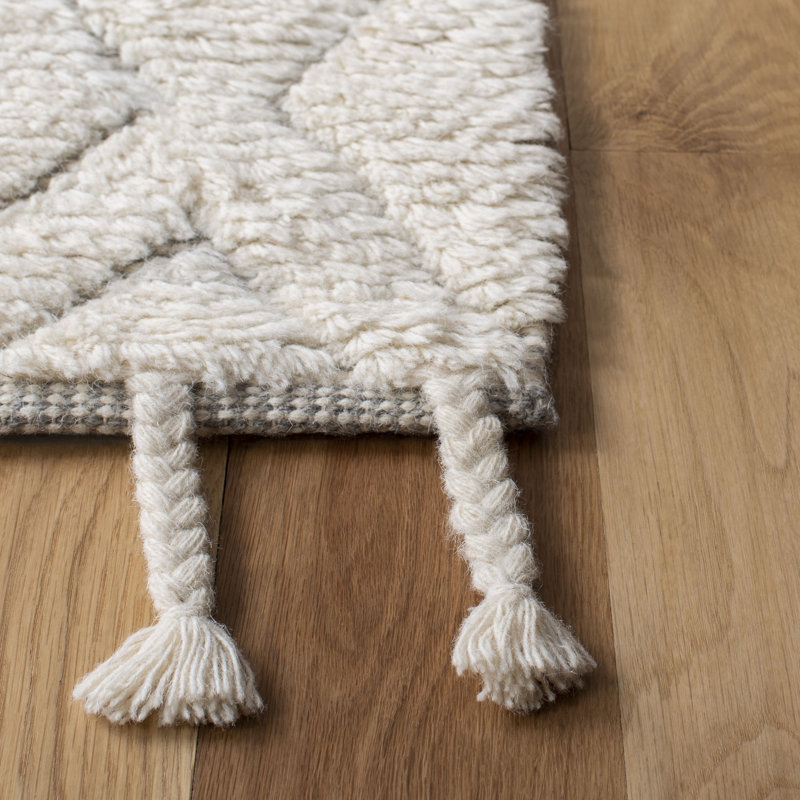 Casablanca Hand Woven Wool Geometric Rug, Runner 2'3" x 9'