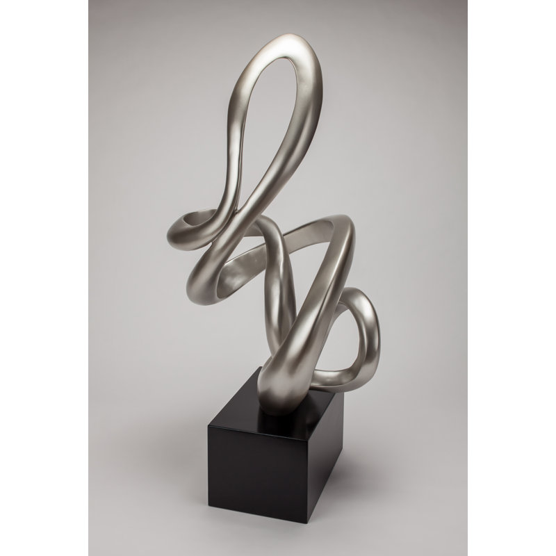 Figurines & Sculptures