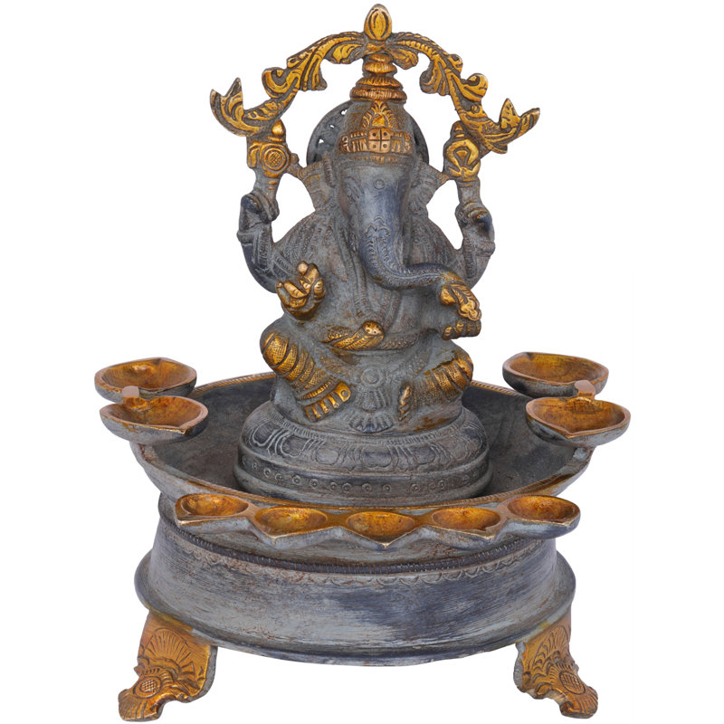 Figurine en laiton à neuf mèches Ganesha