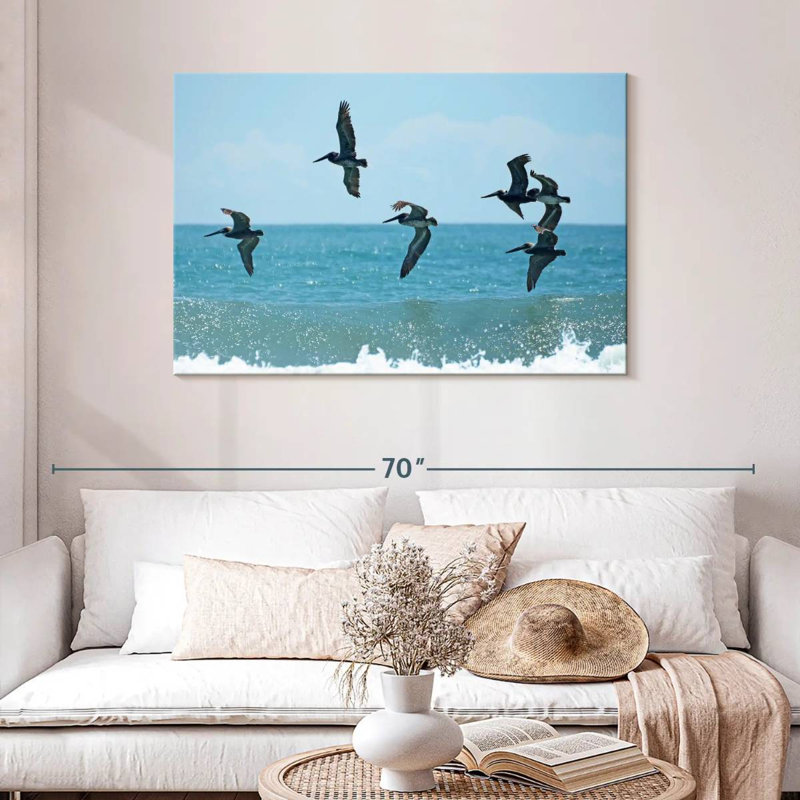 Pelican I, 30" H x 45" W