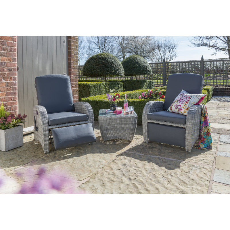 Diva Metal 2 - Person Seating Group with Cushions