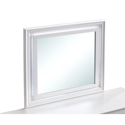 Glory Furniture Verona LED Accent G6735-M Mirror   Pearl White