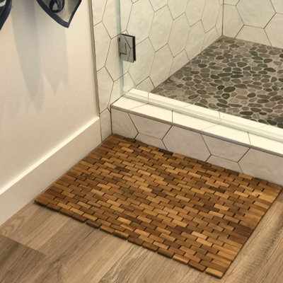 Hartness Bath Rug