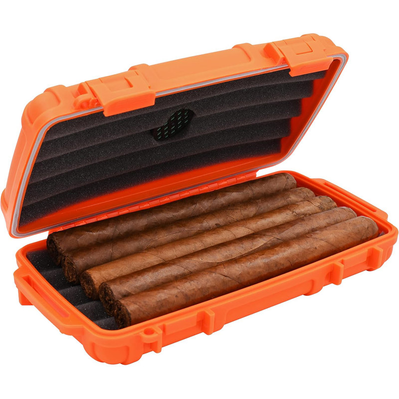 Kiyanni Cigar Case