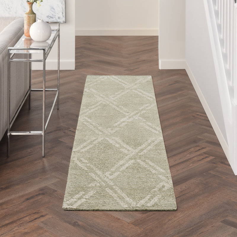 Tapis vert moderne fait à la main Michal, Tapis de couloir 2 pi 3 po x 7 pi 6 po
