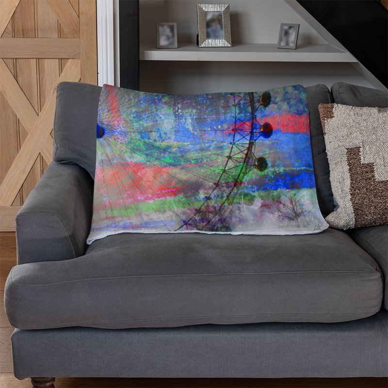 Pinheiro Quilted Throw Blanket