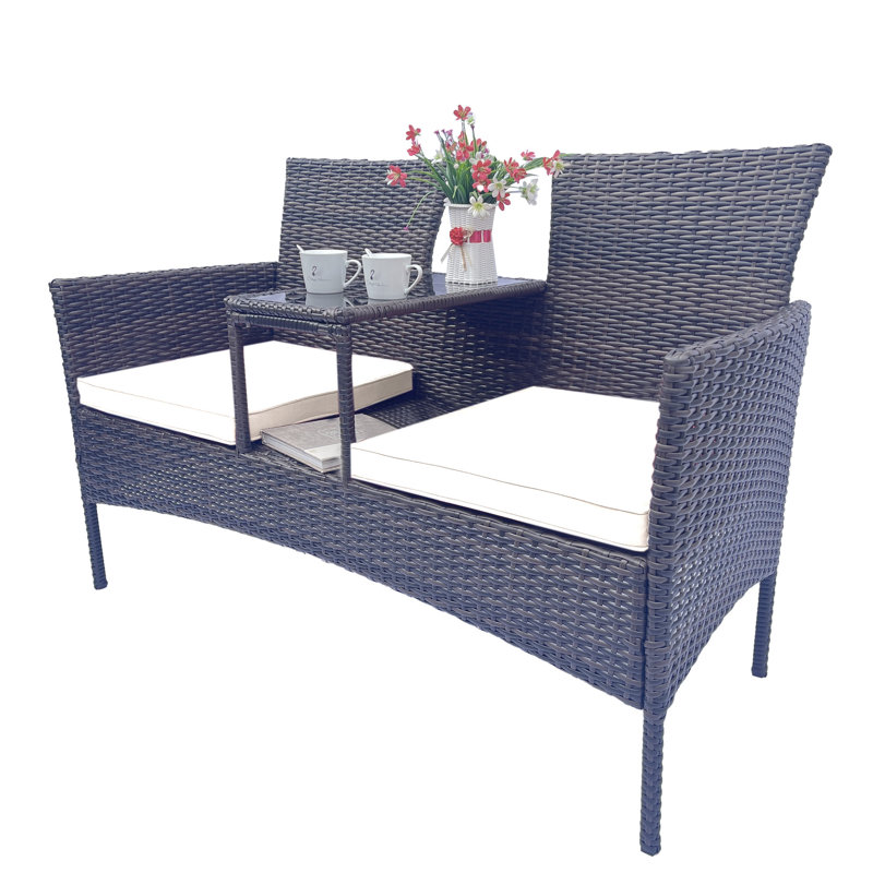 Ensemble de conversation ergonomique pour l'extérieur en osier avec coussins et table