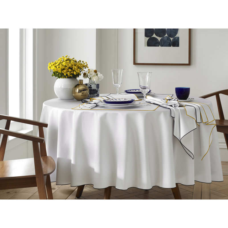 Arlo Cotton Blend Tablecloth, Currant, 72" L x 108" W