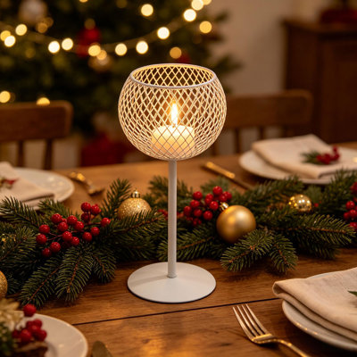 Christmas Decorations Simply Wrought Iron Candlestick Home Decor Item White Candlestick Metal Aromatherapy Cup Desktop Tea Candle Cup
