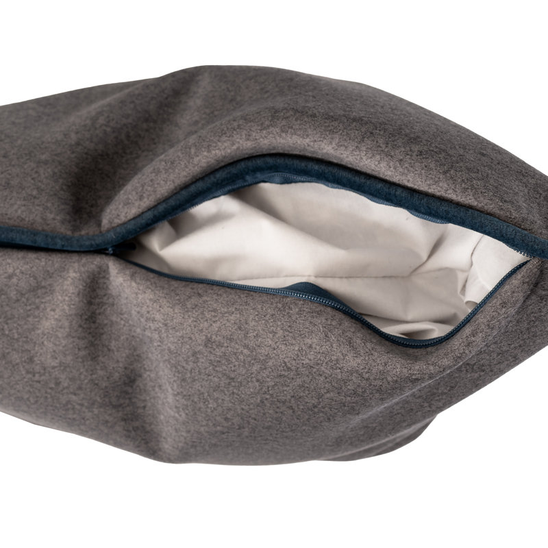 Oreiller en duvet Qiviut 24 x 24, Gris, Mélange de duvet, Carré 24 po