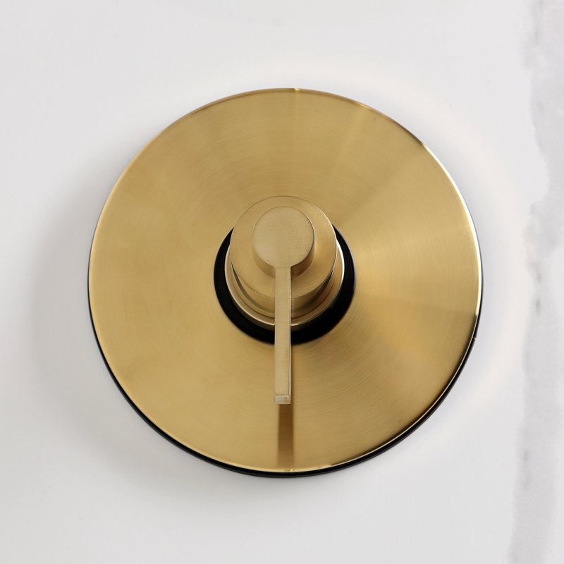 Robinet de douche à pression équilibrée à poignée simple Kingston Brass NuvoFusion, Laiton brossé