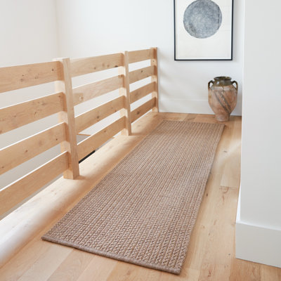 Tapis intérieur / extérieur brun clair tissé à la main Cullen
