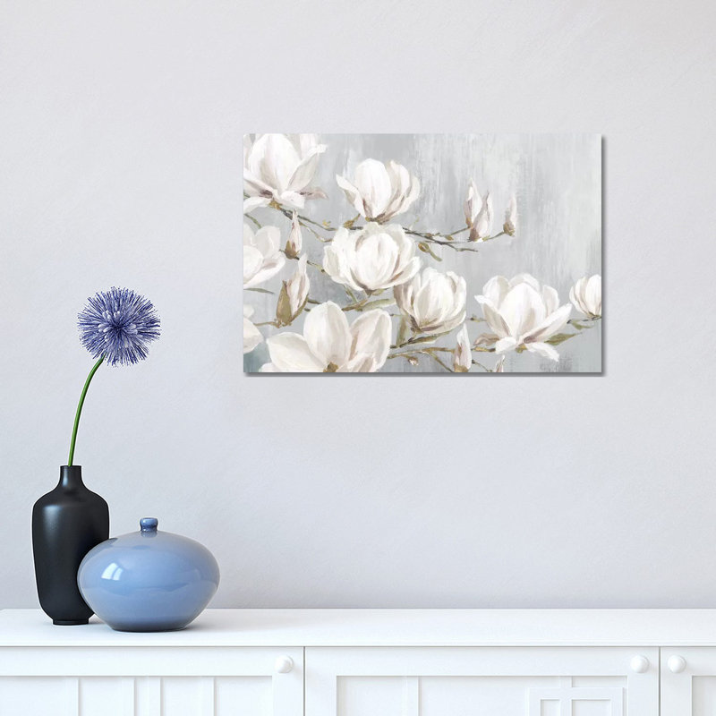 White Magnolia by Eva Watts - Wrapped Canvas Print, Wrapped Canvas, 30.48 cm H x 45.72 cm W