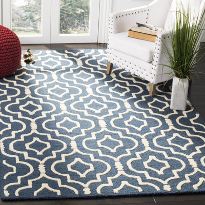 Sol Geometric Wool Hand Woven Area Rug