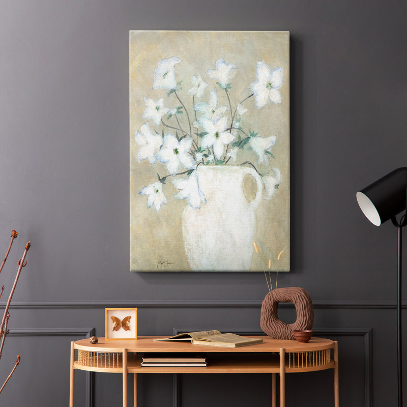 Bouquet délicat I - Cavas enveloppés de galerie, H 36 po x l 24 po