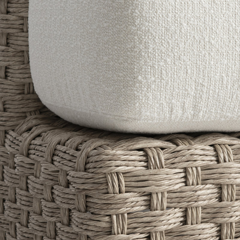 Outdoor Lounge Chair