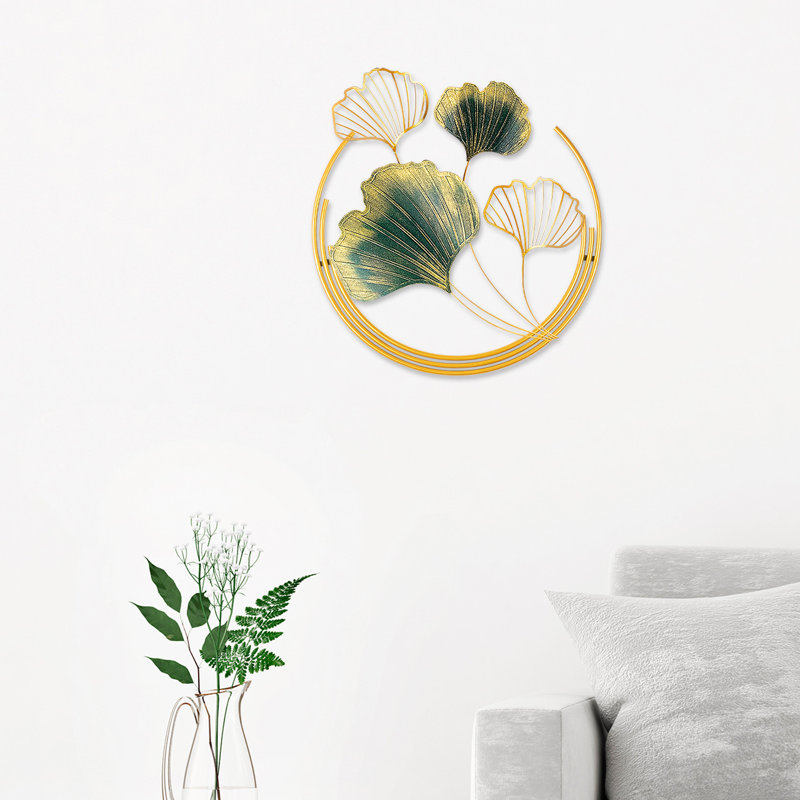 Accessoire mural en métal peint à la main 19,7 po x 19,7 po x 2,8 po | Fabrication 100% métal, couleur verte et or | Conception murale facile, pièce d'art unique pour la décoration intérieure, ajoute style et élégance