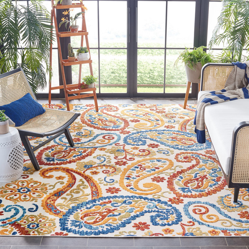 Schneck Performance Paisley Indoor/Outdoor Area Rug, Rectangle 4' x 6'