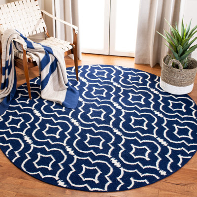 Rodgers Hand Woven Flat Weave Wool/Cotton Geometric Rug in Blue/Ivory
