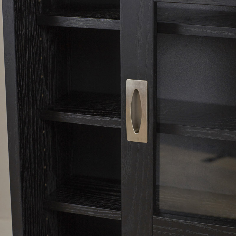 Cabinet multimédia, Noir