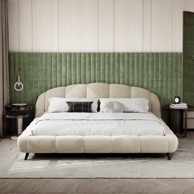 King Size Fully Upholstered Platform Bed, Chenille Shell-shape Vertical Channel Thick Padded Headboard & Footboard