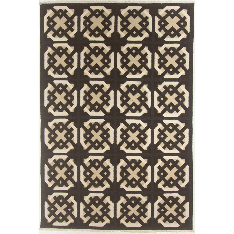 Flatweave Geometric Area Rug in Black