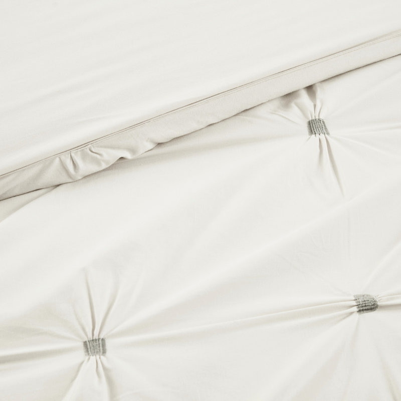 3 Piece Elastic Embroidered Comforter - King/ King White Distinct Bedding Embroidery Peculiar, King Comforter + 2 Shams