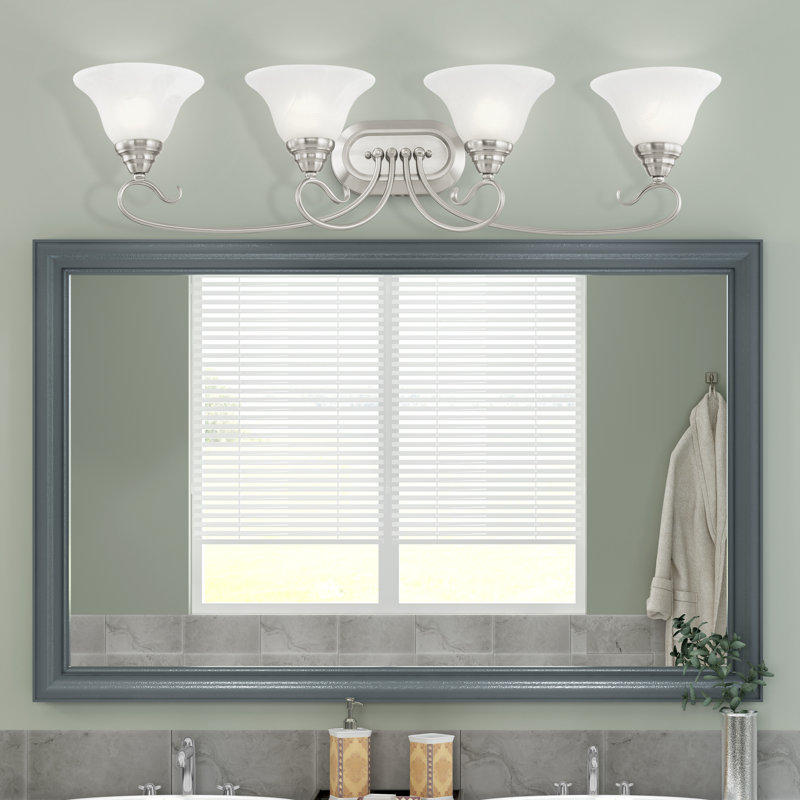 Éclairage pour salle de bain 4 lumières à intensité variable Aquala, Nickel brossé