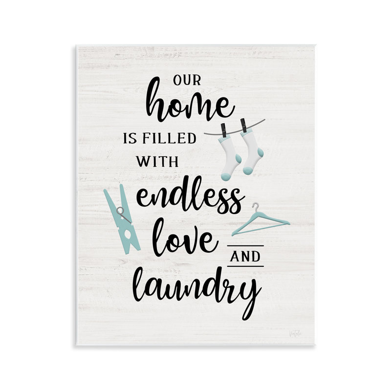  Art mural "Cursive Love & Laundry" par Natalie Carpentieri