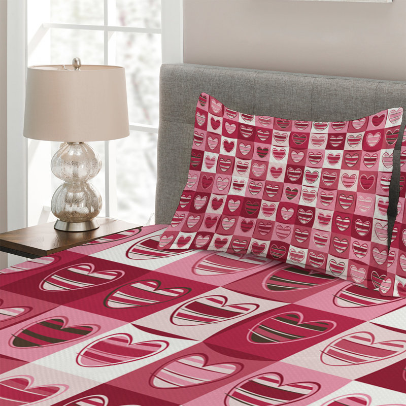 Modern & Contemporary Polyester Geometric Shapes Coverlet, Queen Bedspread + 2 Shams