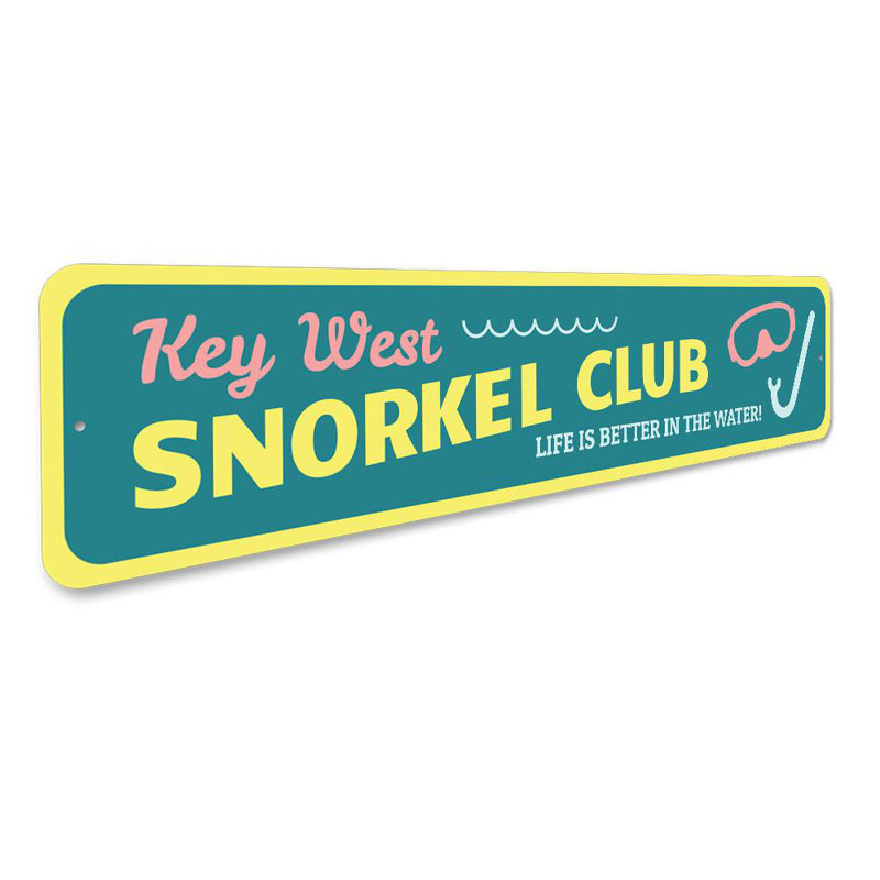 Enseigne en aluminium Key West, H 4 po x l 18 po x P 0,04 po